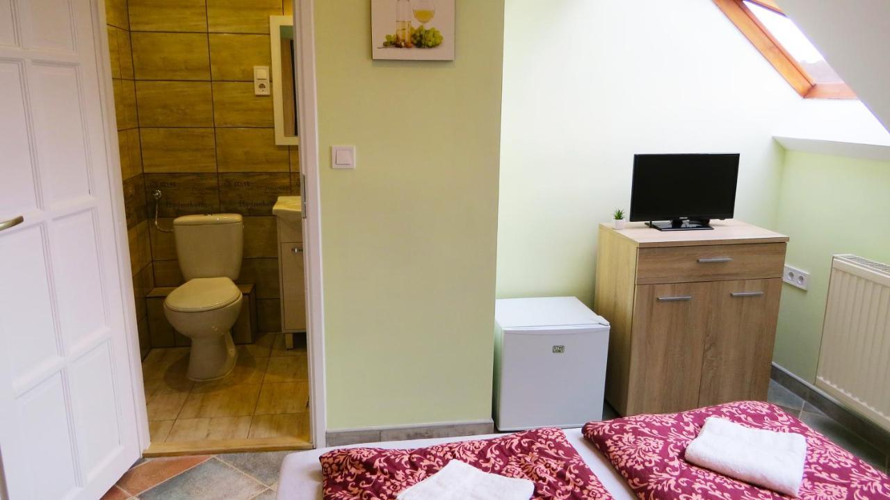 Hoforras Wellness Vendeghaz Hotel Egerszalok Exterior photo